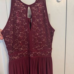 Morgan & Co. Burgundy Sequin Lace Backless Dress